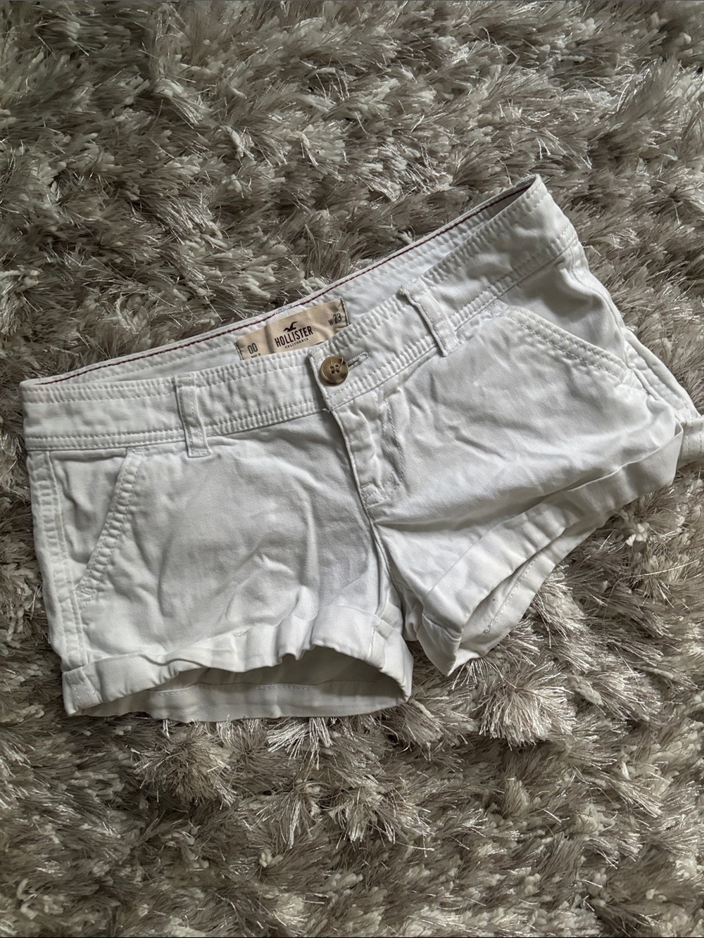 Hollister White Cotton Blend Women's Shorts - Picture 1 of 3